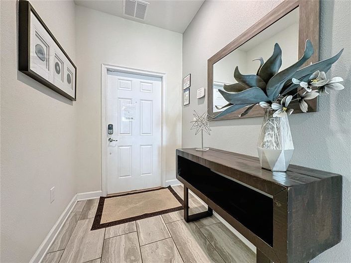 Image No.5-4 Bed Townhouse for sale