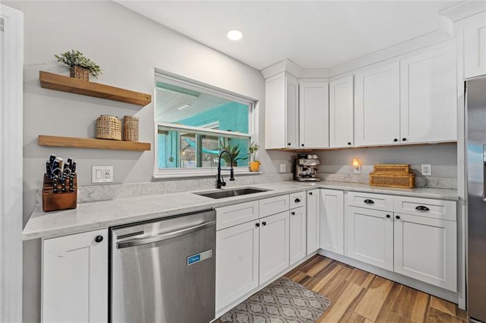 Image No.14-4 Bed House for sale