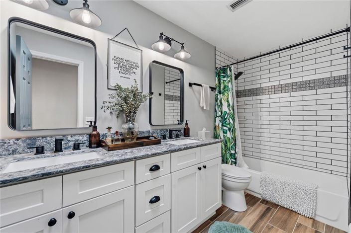 Image No.21-4 Bed House for sale