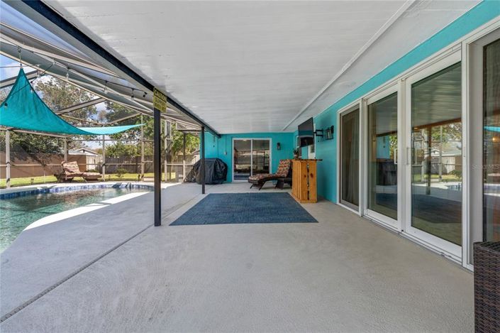 Image No.25-4 Bed House for sale