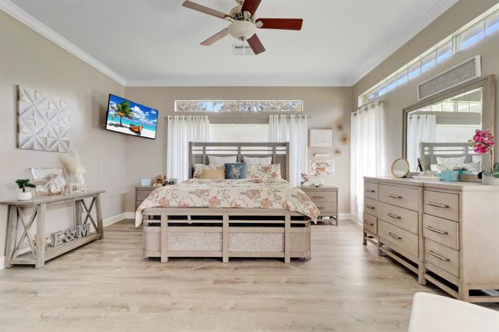 Image No.23-4 Bed House for sale