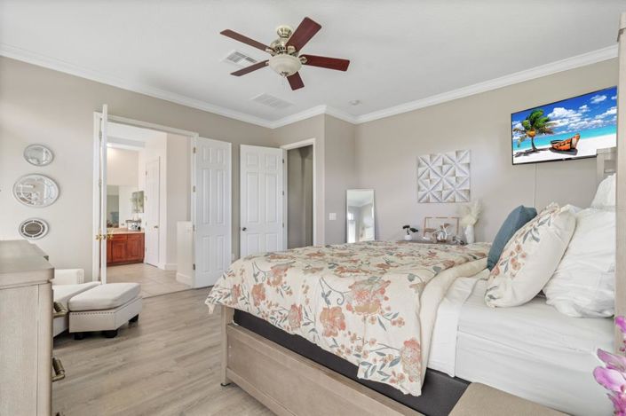 Image No.24-4 Bed House for sale