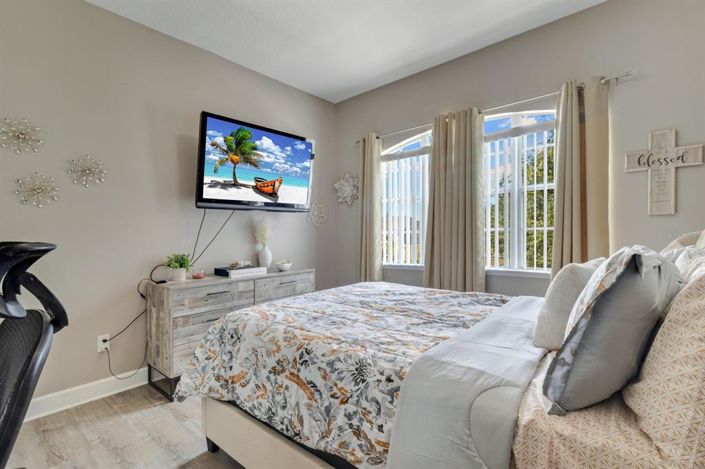 Image No.37-4 Bed House for sale