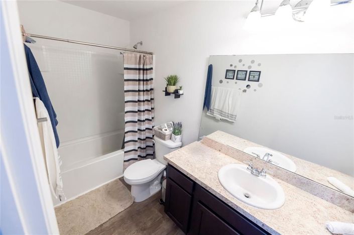 Image No.23-3 Bed Townhouse for sale