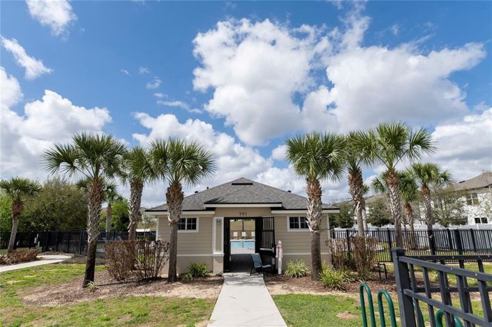 Image No.33-3 Bed Townhouse for sale