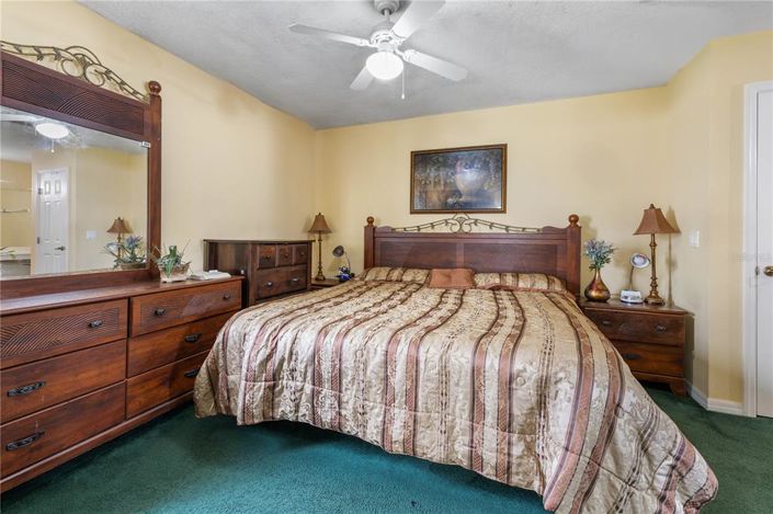 Image No.17-3 Bed Apartment for sale