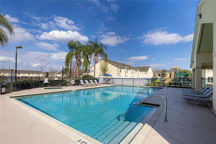 Image No.38-3 Bed Apartment for sale