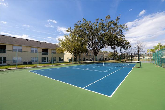 Image No.39-3 Bed Apartment for sale