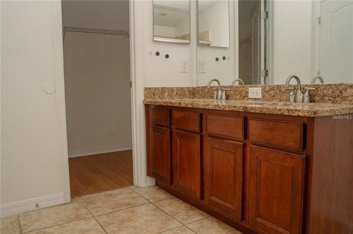 Image No.22-3 Bed Apartment for sale