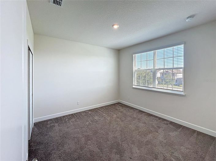 Image No.19-4 Bed House for sale