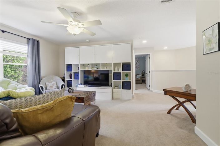 Image No.33-6 Bed House for sale