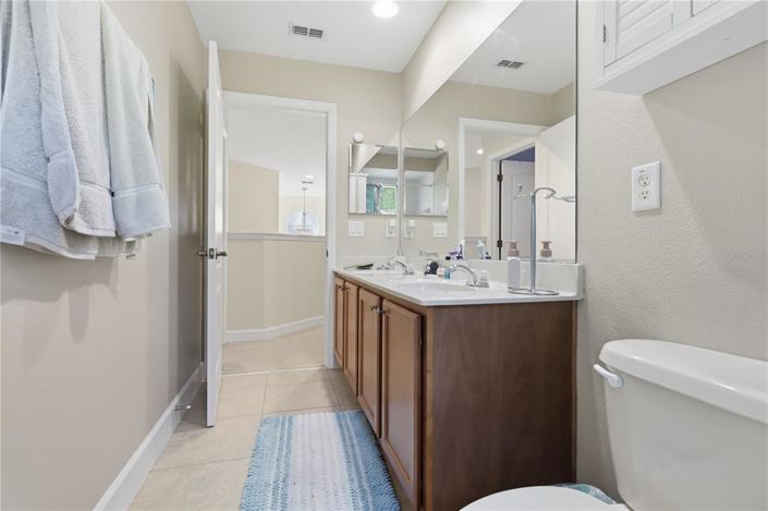 Image No.46-6 Bed House for sale