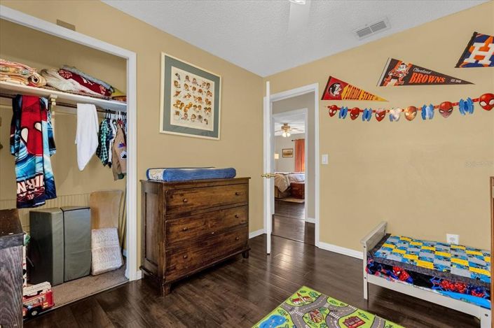 Image No.19-3 Bed House for sale