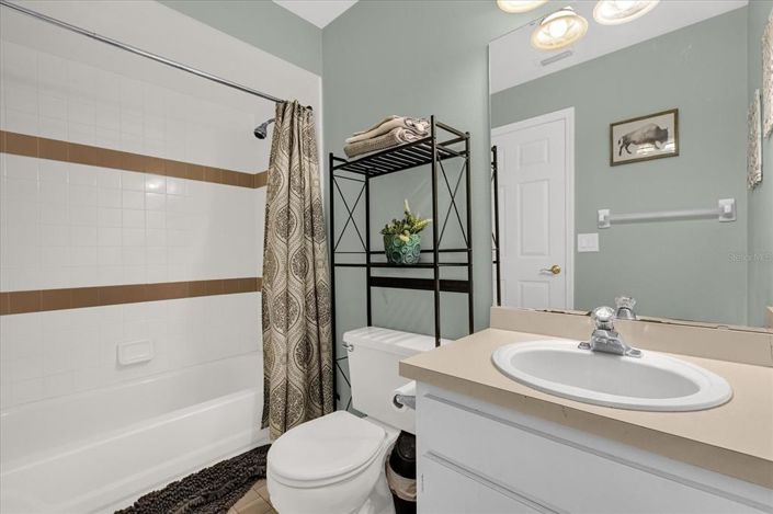 Image No.20-3 Bed House for sale