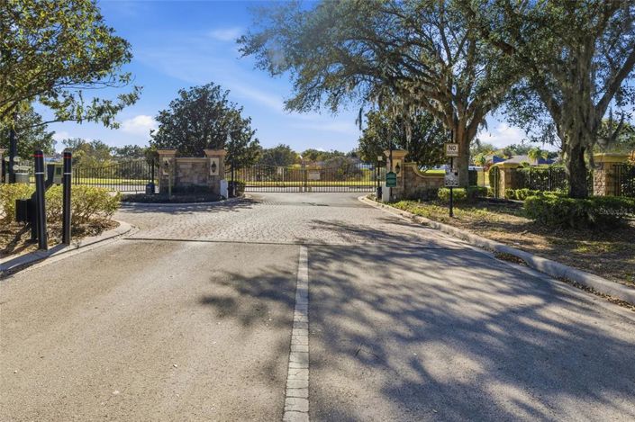 Image No.32-3 Bed House for sale