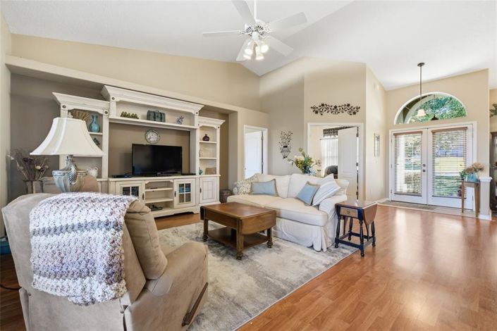 Image No.4-3 Bed House for sale