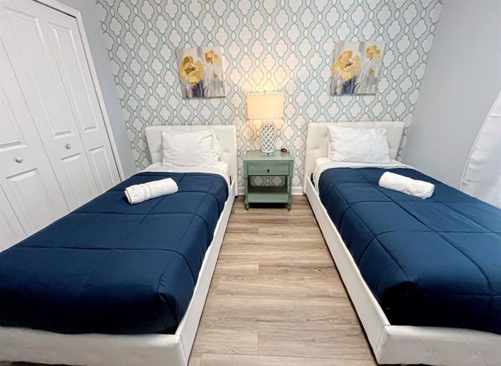 Image No.28-4 Bed Townhouse for sale