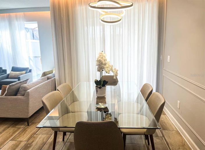 Image No.6-4 Bed Townhouse for sale