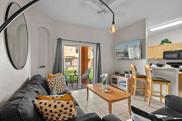 Image No.2-3 Bed Townhouse for sale