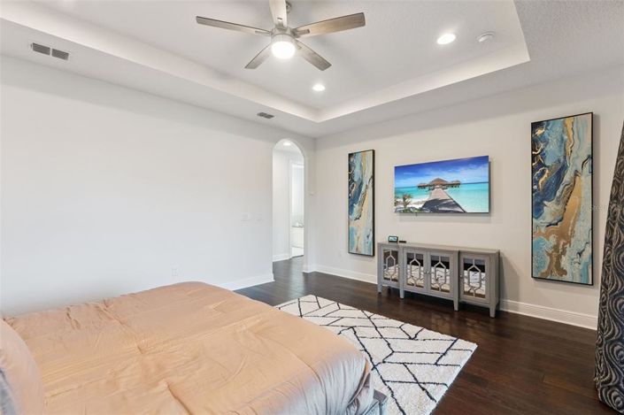 Image No.25-5 Bed House for sale