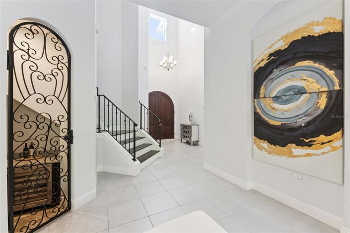 Image No.4-5 Bed House for sale