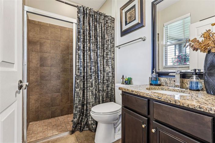 Image No.23-6 Bed House for sale