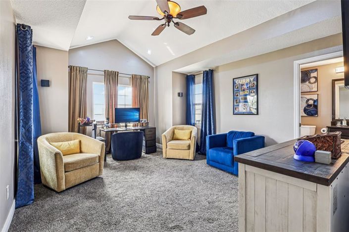 Image No.28-6 Bed House for sale