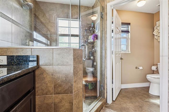 Image No.42-6 Bed House for sale