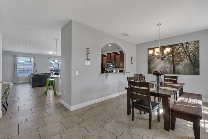 Image No.13-6 Bed House for sale