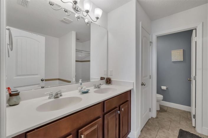 Image No.22-6 Bed House for sale