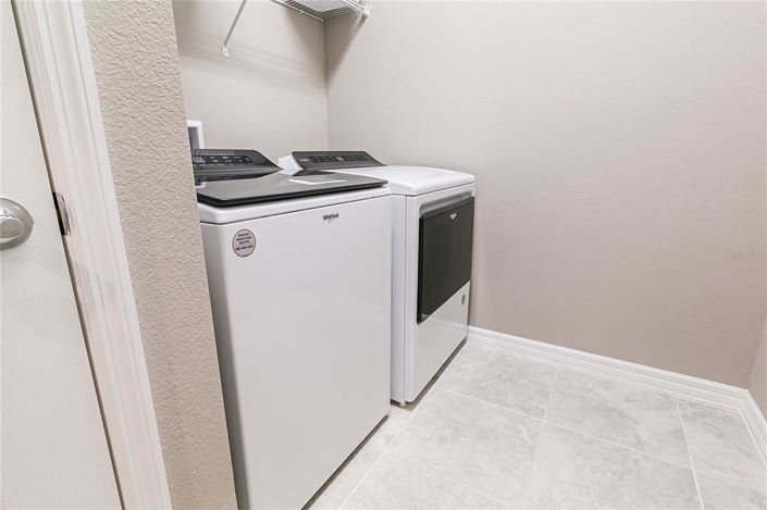 Image No.18-5 Bed House for sale