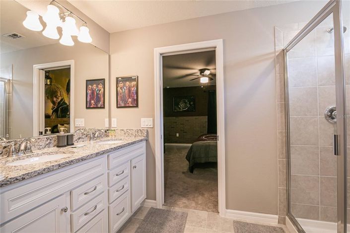 Image No.52-5 Bed House for sale