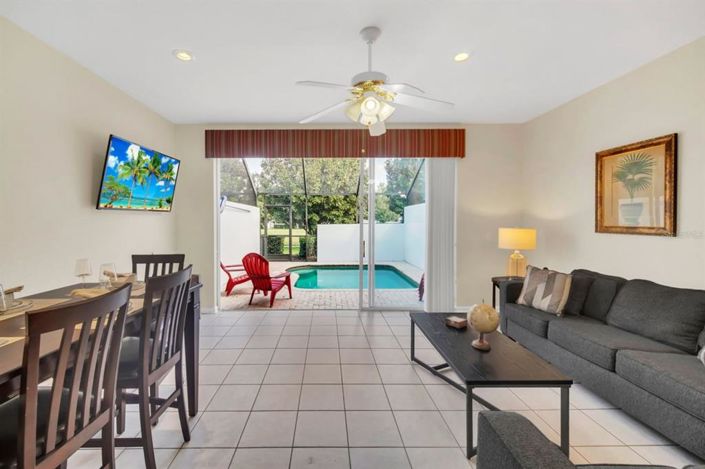 Image No.11-3 Bed Townhouse for sale