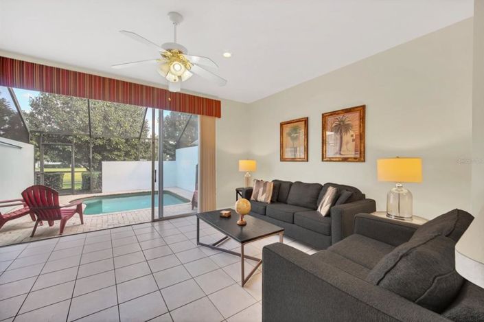 Image No.14-3 Bed Townhouse for sale