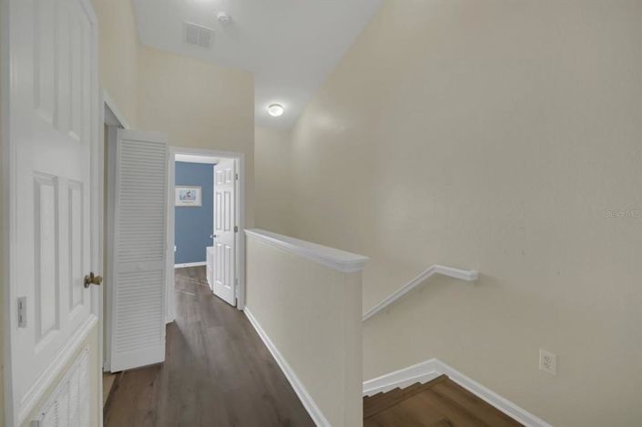 Image No.18-3 Bed Townhouse for sale