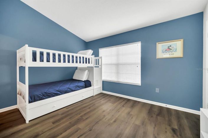 Image No.24-3 Bed Townhouse for sale