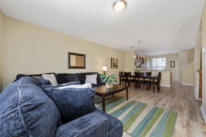 Image No.15-3 Bed Townhouse for sale