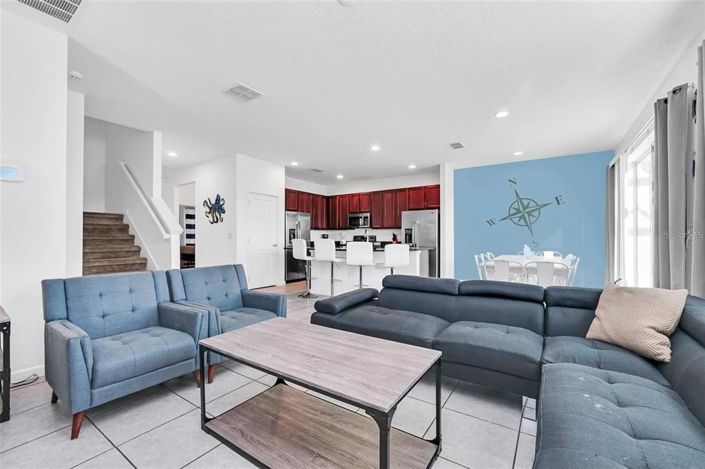 Image No.14-8 Bed House for sale