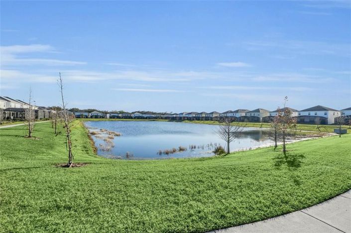 Image No.37-8 Bed House for sale