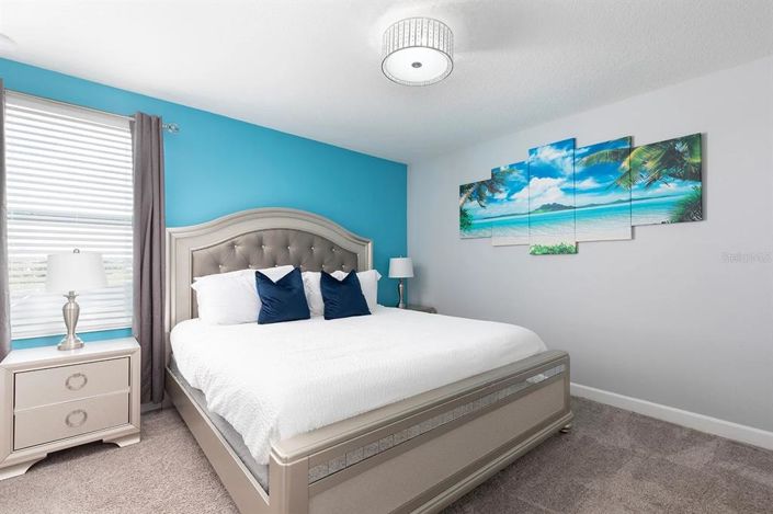 Image No.18-8 Bed House for sale