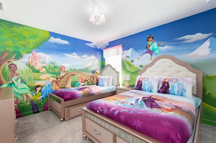 Image No.22-8 Bed House for sale