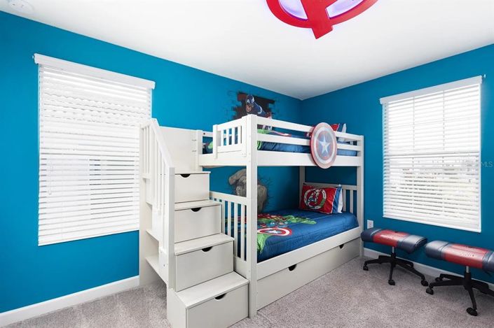 Image No.24-8 Bed House for sale