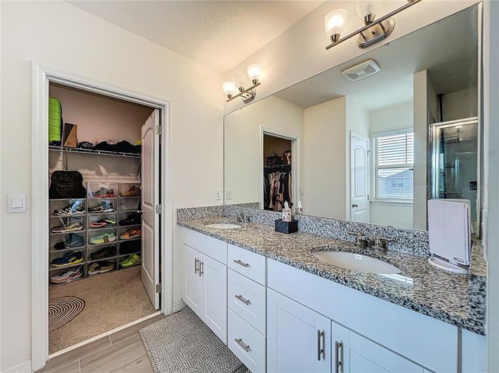 Image No.36-3 Bed House for sale