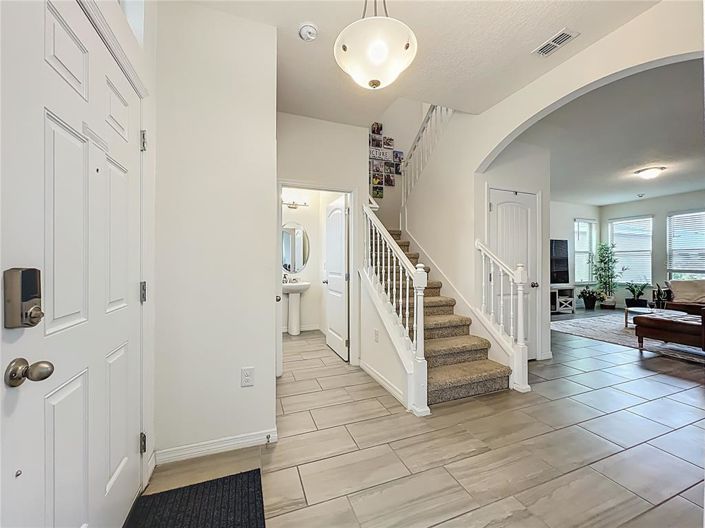 Image No.6-3 Bed House for sale