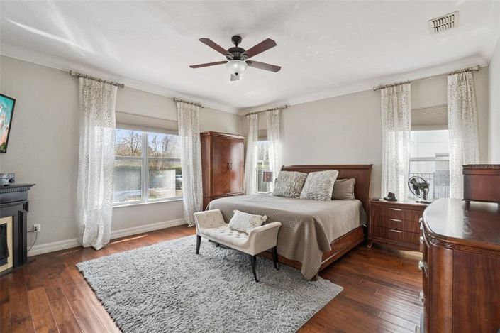 Image No.17-5 Bed House for sale