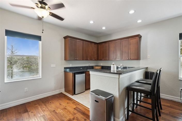 Image No.25-5 Bed House for sale