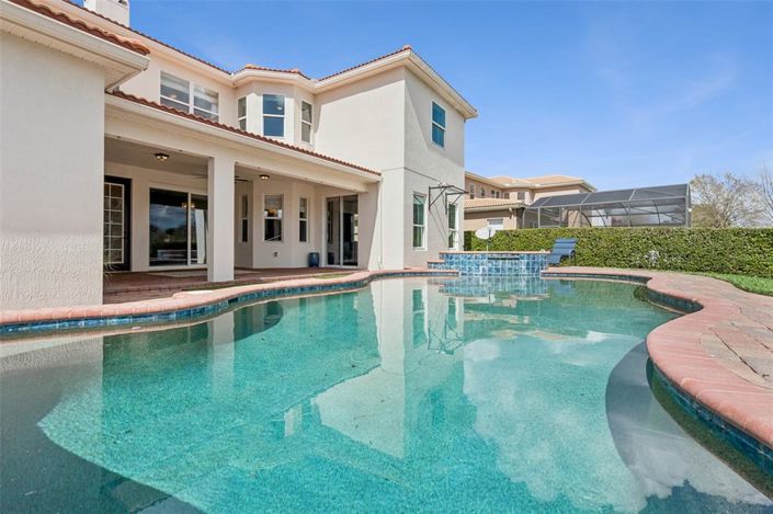 Image No.39-5 Bed House for sale