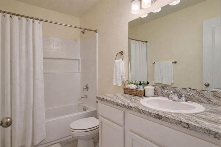 Image No.34-3 Bed Townhouse for sale