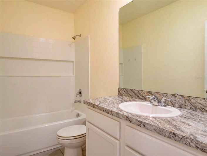 Image No.35-3 Bed Townhouse for sale