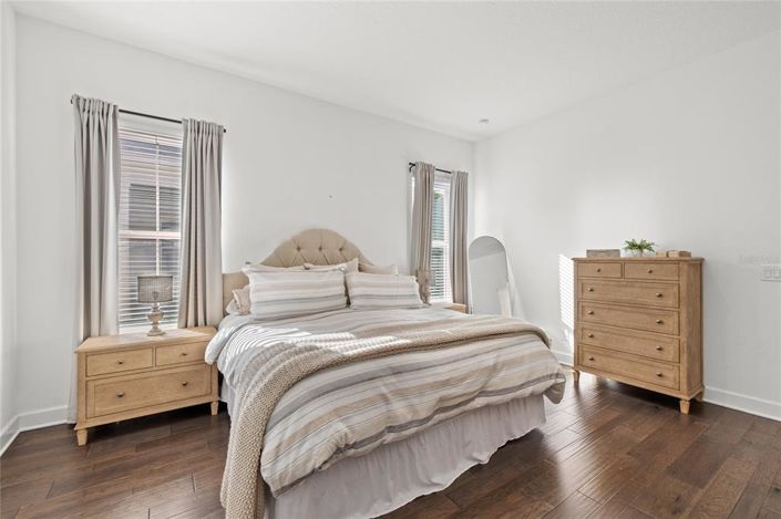 Image No.15-3 Bed House for sale